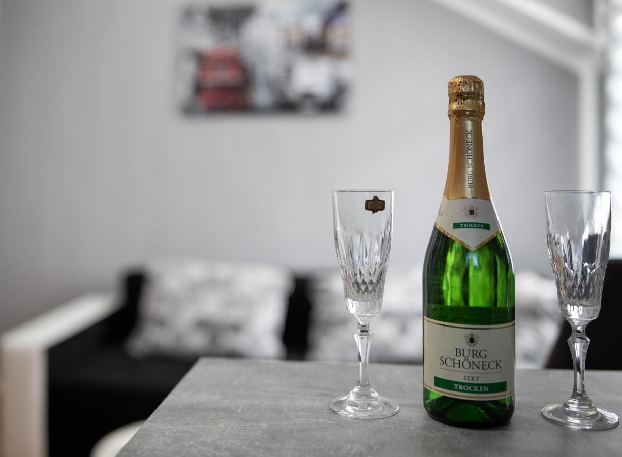 Delux Apartmani Pozsarevác Kültér fotó