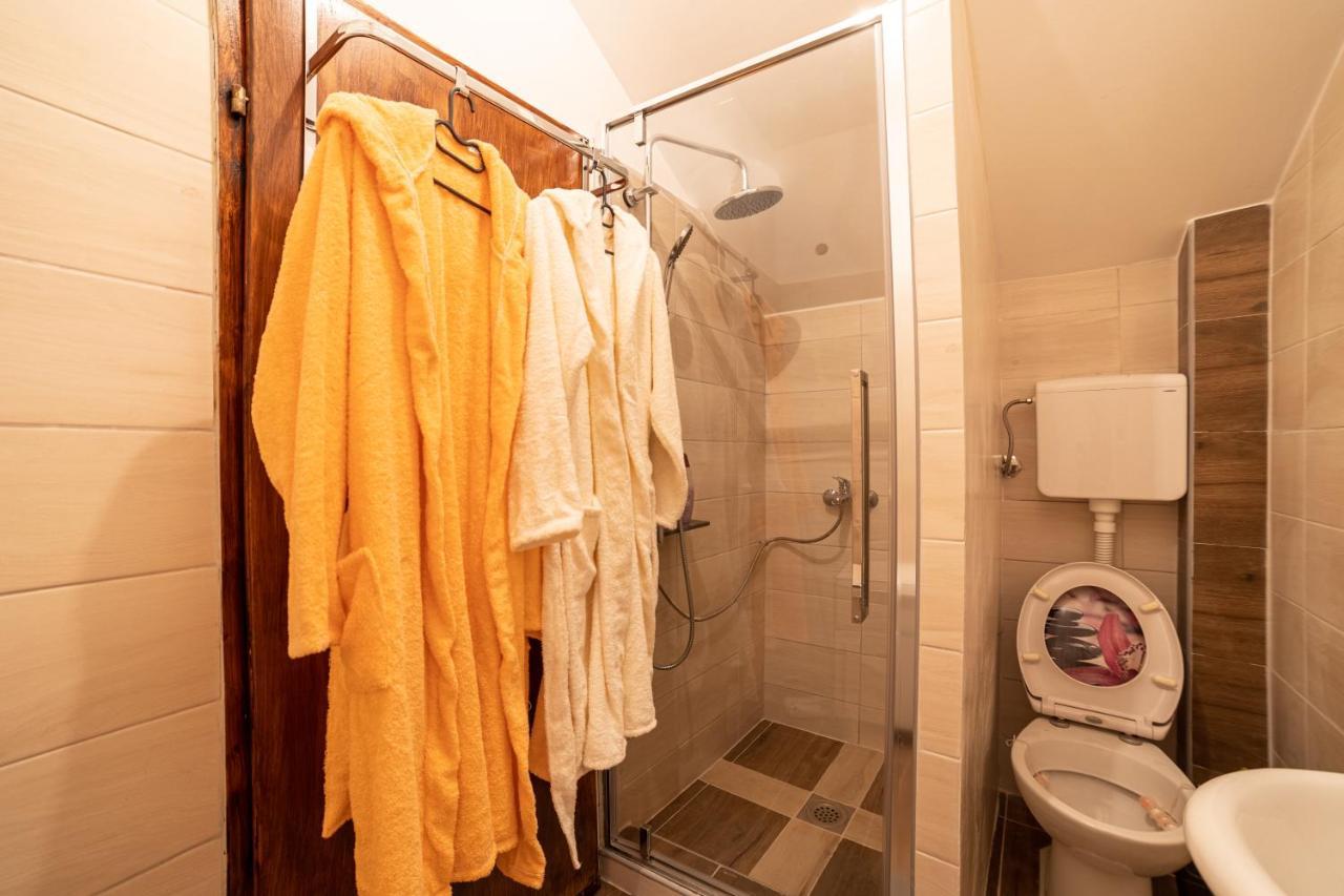 Delux Apartmani Pozsarevác Kültér fotó