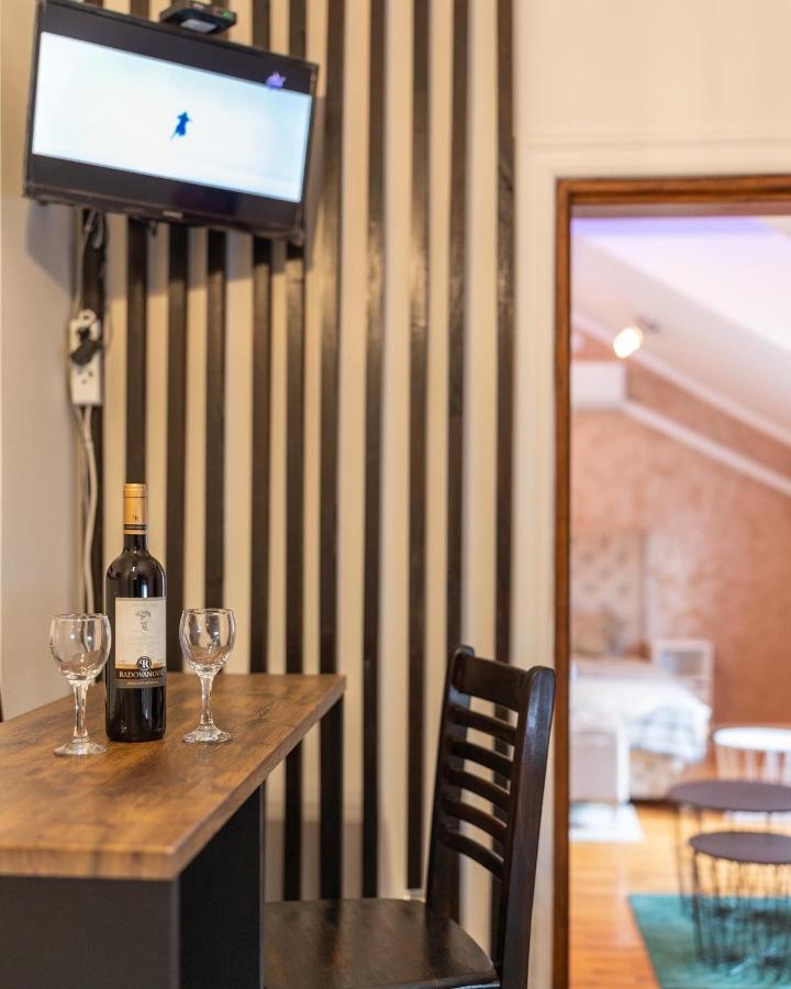 Delux Apartmani Pozsarevác Kültér fotó